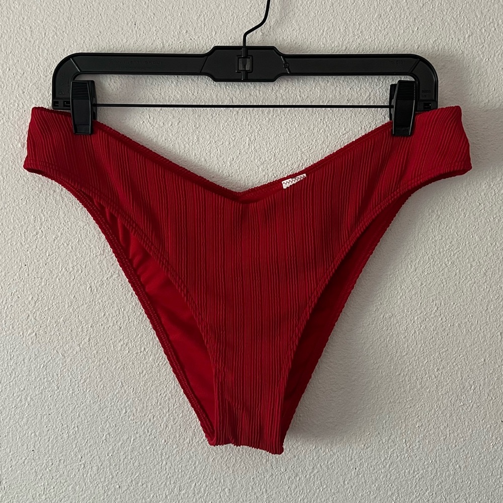 {Abercrombie & Fitch} Brand New Ribbed Red Bikini Bottoms